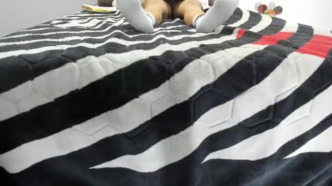 Snapshot of iham_28 chatting on November 19, 1:49 am Iham online show from November 19, 1:49 am