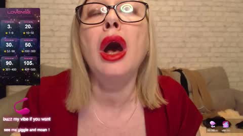 IlariaCetoi online show from February 23, 3:35 am