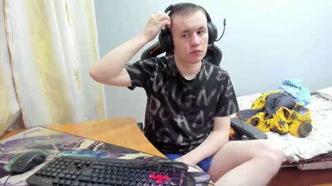 iliaskris online show from October 8, 9:34 pm