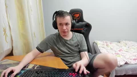 iliaskris online show from November 17, 12:22 pm