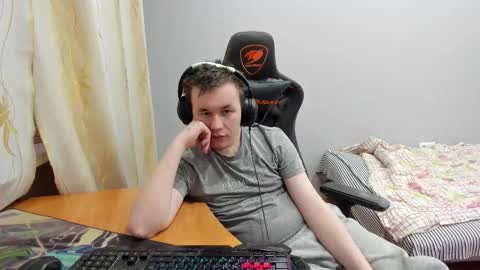 iliaskris online show from November 26, 4:02 am