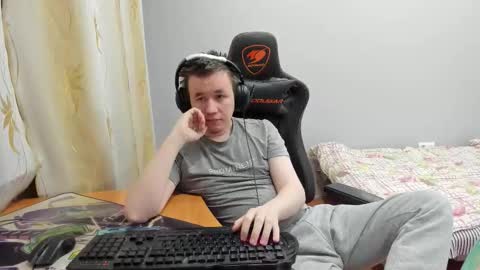 iliaskris online show from November 27, 9:50 pm