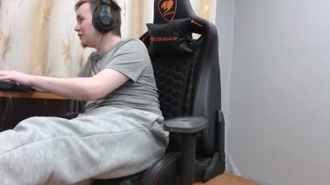 lord online show from November 25, 3:17 am