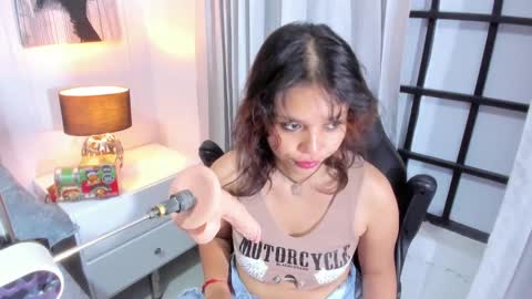 ILY   online show from December 7, 7:38 am