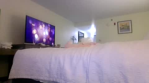 Snapshot of illuminatiheadspace1 chatting on September 14, 7:13 pm illuminatiheadspace1 online show from September 14, 7:13 pm