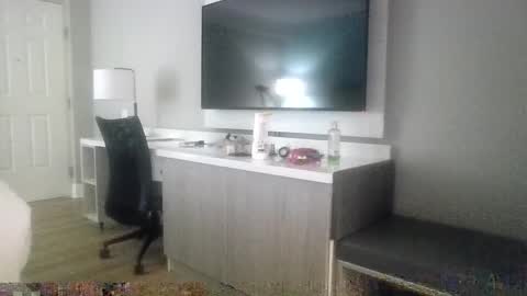 Snapshot of illuminatiheadspace1 chatting on September 20, 1:50 am illuminatiheadspace1 online show from September 20, 1:50 am