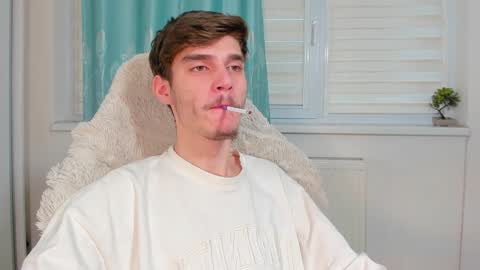 Snapshot of illusions888 chatting on February 6, 2:15 pm D-Illusion online show from February 6, 2:15 pm