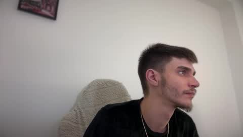 D-Illusion online show from December 13, 7:53 pm