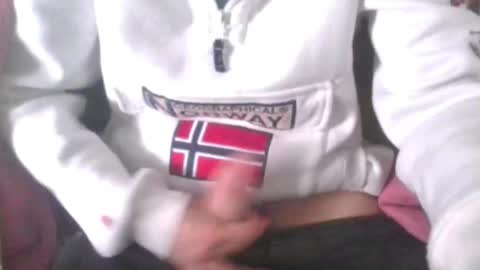 Snapshot of ilovebigass04 chatting on November 16, 7:58 am yunstud online show from November 16, 7:58 am