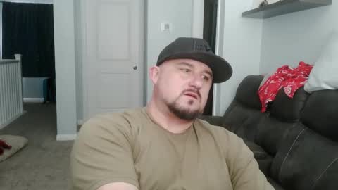 Letsgogetit online show from February 6, 6:44 pm