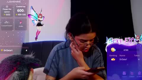 Snapshot of ily_bea chatting on February 13, 4:11 am Ily Bea online show from February 13, 4:11 am