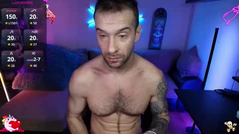 Snapshot of ilyafriend chatting on November 16, 7:30 pm Ilya online show from November 16, 7:30 pm