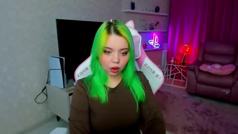 Roxy online show from October 16, 7:48 pm