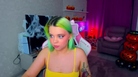 Roxy online show from October 30, 5:35 pm