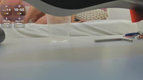 Snapshot of im_alejandra_ chatting on February 28, 9:58 am Aleja online show from February 28, 9:58 am