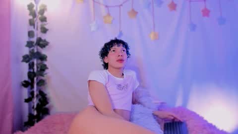 Alejo independent model   online show from December 14, 2:06 am