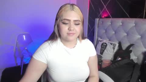 im_bunny__ online show from November 29, 11:13 am