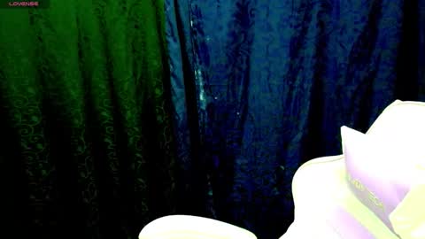 im_david01 online show from November 12, 1:33 pm