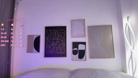 Eli  online show from December 18, 5:52 pm