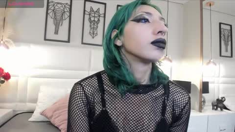 Snapshot of im_gaia chatting on September 14, 12:15 pm Im Gaia online show from September 14, 12:15 pm