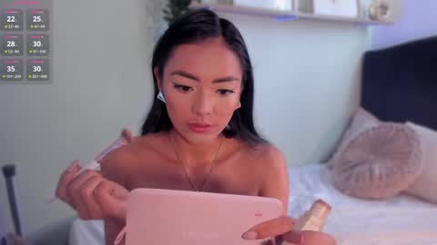 Isa online show from September 19, 8:31 pm