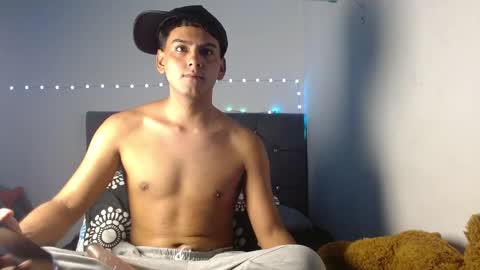 Snapshot of im_juanda chatting on September 24, 1:09 am im_juanda online show from September 24, 1:09 am