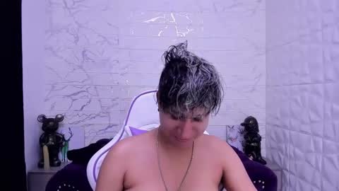 Snapshot of im_milan_rs chatting on February 11, 10:26 am im_milan_rs online show from February 11, 10:26 am