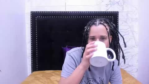 Snapshot of im_milan_rs chatting on February 26, 9:53 am im_milan_rs online show from February 26, 9:53 am