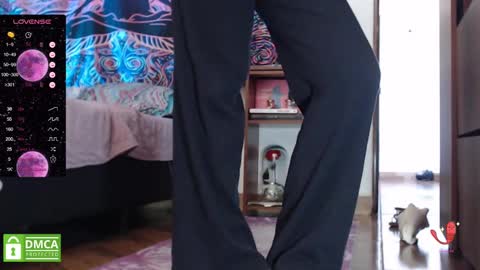 Cutie pie online show from January 18, 5:26 pm