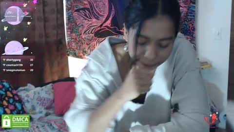 Cutie pie online show from February 9, 5:01 pm