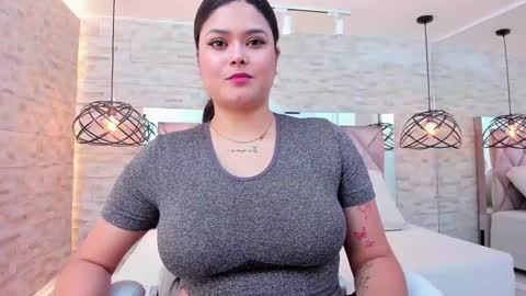 im mou  online show from January 24, 12:41 pm