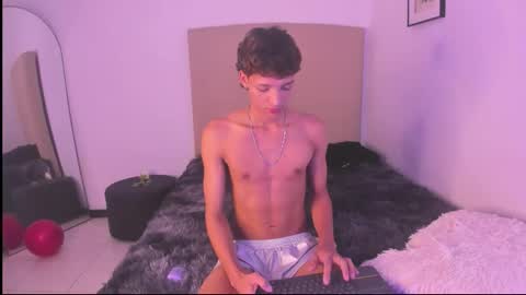 RALF online show from February 9, 8:46 pm