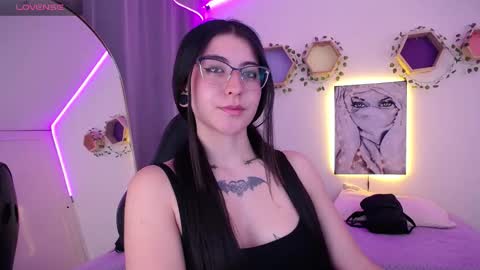 Snapshot of im_rosse_ chatting on November 28, 6:32 pm Jade Rosse online show from November 28, 6:32 pm