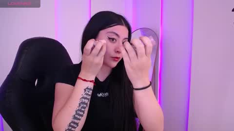 Snapshot of im_rosse_ chatting on December 15, 9:41 pm Jade Rosse online show from December 15, 9:41 pm