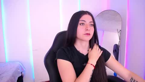 Snapshot of im_rosse_ chatting on March 2, 7:10 pm Jade Rosse online show from March 2, 7:10 pm