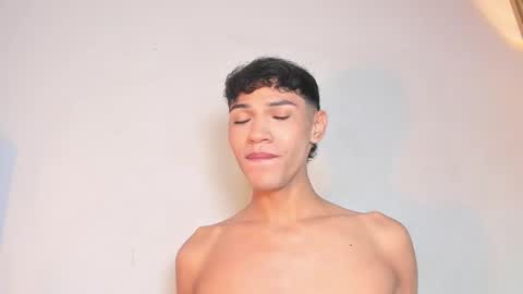 im_sebaslopez online show from February 5, 8:02 pm