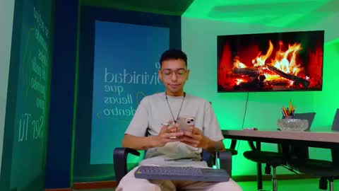 Tavo online show from February 1, 1:59 am