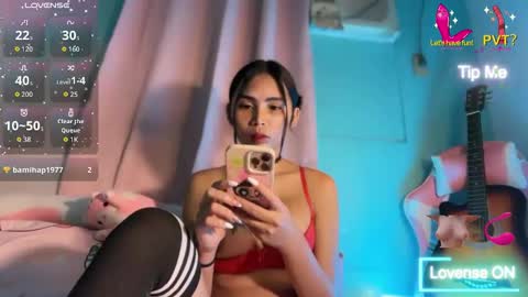 Ms. M online show from March 23, 8:40 am