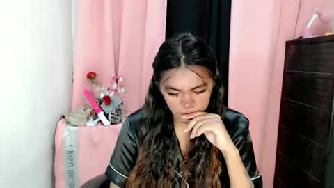 Snapshot of im_yourfairyannaxx chatting on September 15, 5:46 pm im_yourfairyannaxx online show from September 15, 5:46 pm