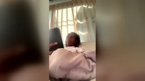 Snapshot of imanizuri chatting on March 4, 12:49 am imanizuri online show from March 4, 12:49 am