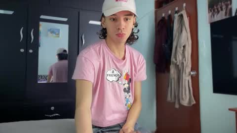 Snapshot of imcoltonalvin chatting on October 17, 11:07 pm Colton Alvin Independent model online show from October 17, 11:07 pm