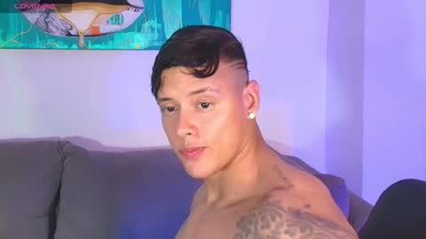 Snapshot of imconor chatting on October 27, 10:03 pm imconor online show from October 27, 10:03 pm