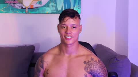 Snapshot of imconor chatting on November 10, 9:03 pm imconor online show from November 10, 9:03 pm