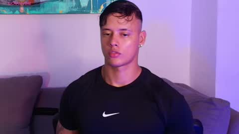 Snapshot of imconor chatting on November 11, 9:48 pm imconor online show from November 11, 9:48 pm