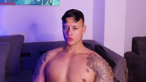 imconor online show from April 4, 9:45 pm