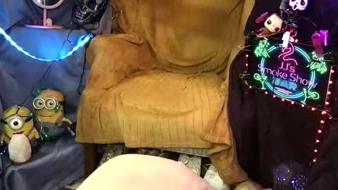 Snapshot of imglorious1 chatting on November 19, 3:01 pm JJ online show from November 19, 3:01 pm