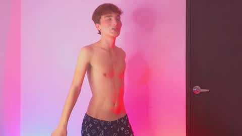 Juan Sebastian online show from October 27, 11:31 pm