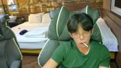 Snapshot of imlowerlife chatting on September 15, 3:56 pm imlowerlife online show from September 15, 3:56 pm