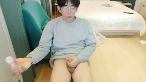 Snapshot of imlowerlife chatting on November 17, 5:30 pm imlowerlife online show from November 17, 5:30 pm