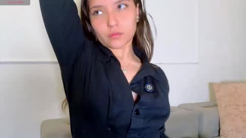 Karen  online show from February 6, 7:17 pm